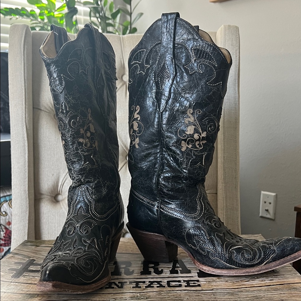 Corral Boots Black Vintage Lizard Overlay Size 8.5